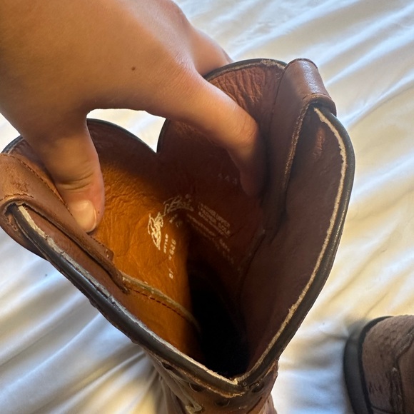 Cowgirl boots - Picture 2 of 3